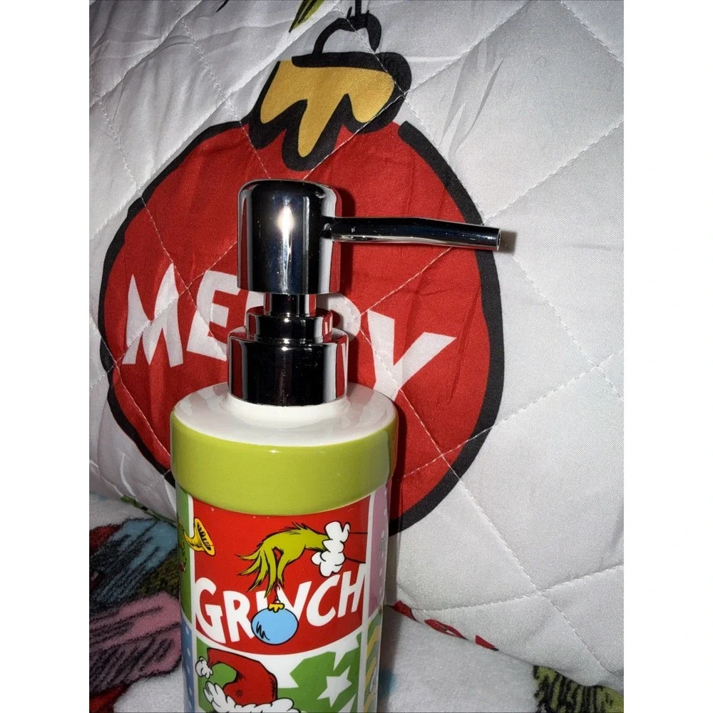 Dr. Seuss‎ -How The Grinch Stole Christmas New Soap Lotion Pump Multi-Colored
